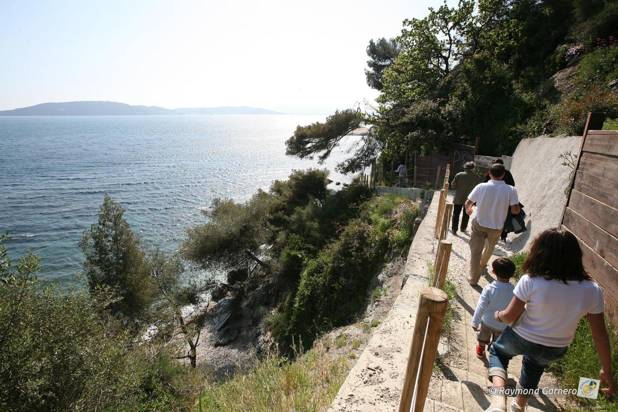Logement Climatise A 2 Minutes Des Plages Apartment